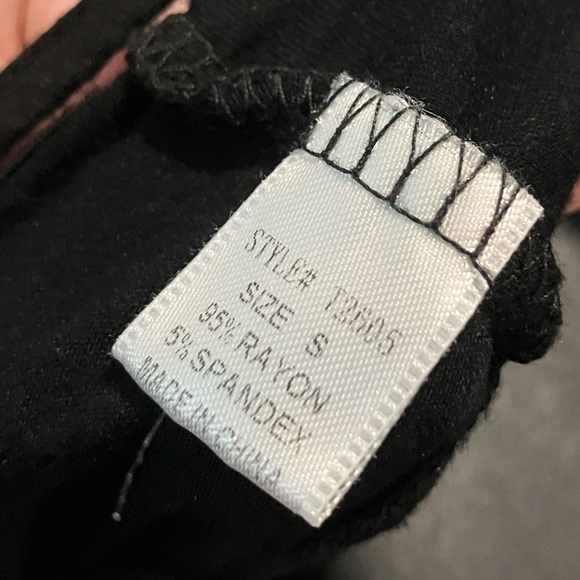 Fashion Nova Woman size small swim Top - Picture 3 of 9